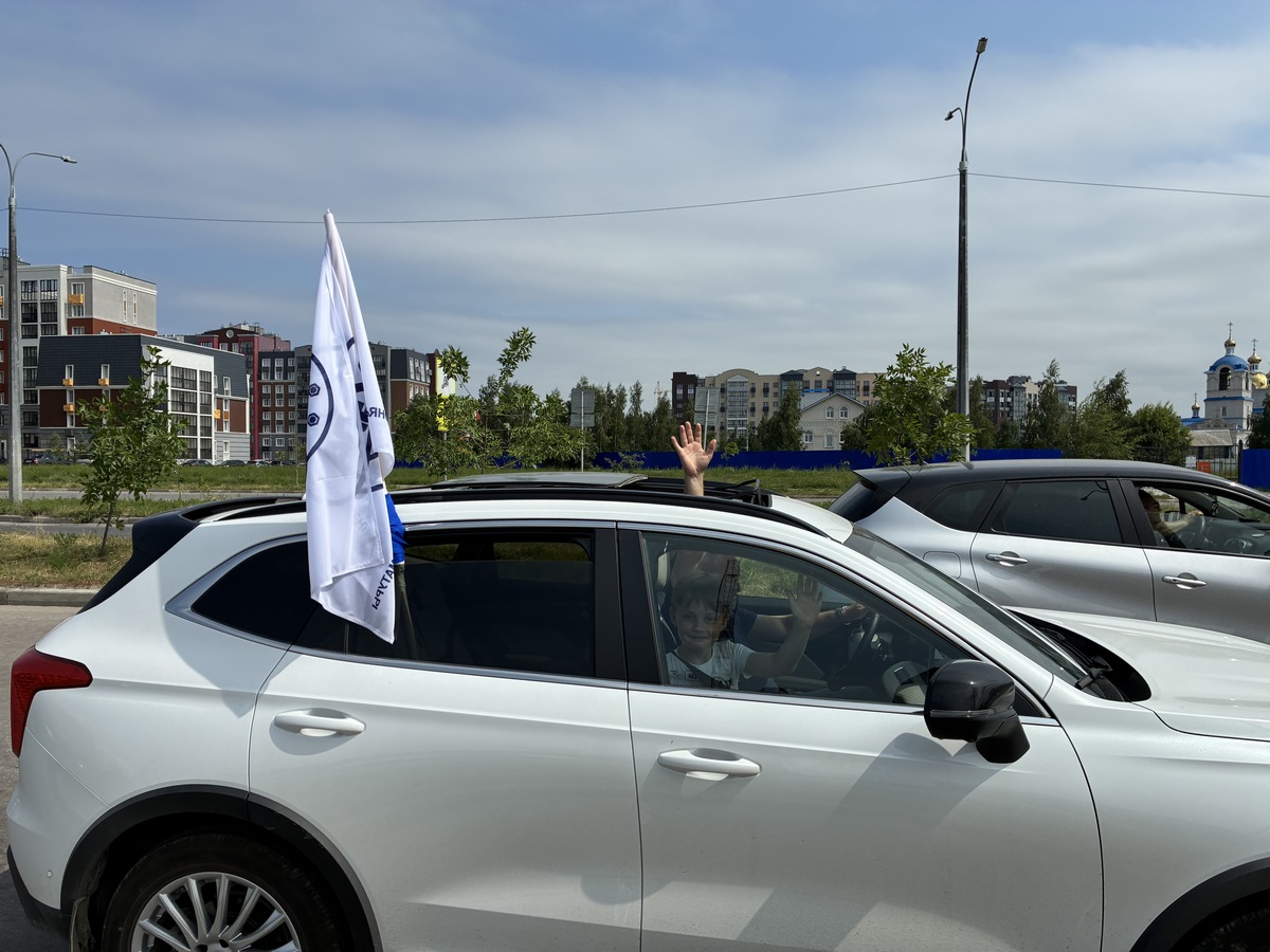 Автопробег УЗПА в День России